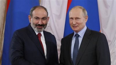 بوتين يبحث التطورات في 