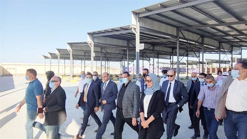 محافظ البحيرة يتفقد