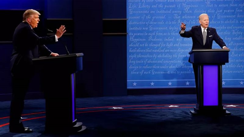 ترامب وبايدن أثناء