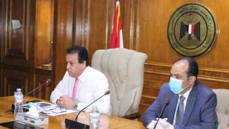 الدكتور خالد عبد