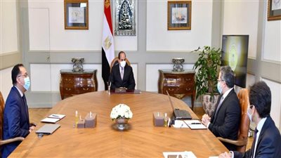 الرئيس السيسي يوجه بالحفاظ على العمالة بالقطاع السياحي