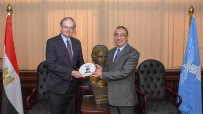 محافظ الإسكندرية يستقبل رئيس وفد الاتحاد الأوروبي بالقاهرة 