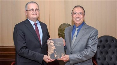 محافظ الإسكندرية يستقبل سفير وقنصل روسيا الاتحادية