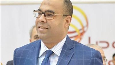 فضل الله يقترح أول جائزة رياضية عالمية في احتفالات أكتوبر