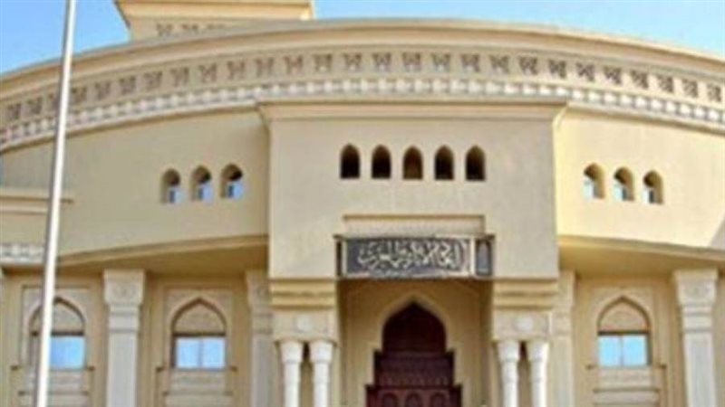 الآثاريين العرب