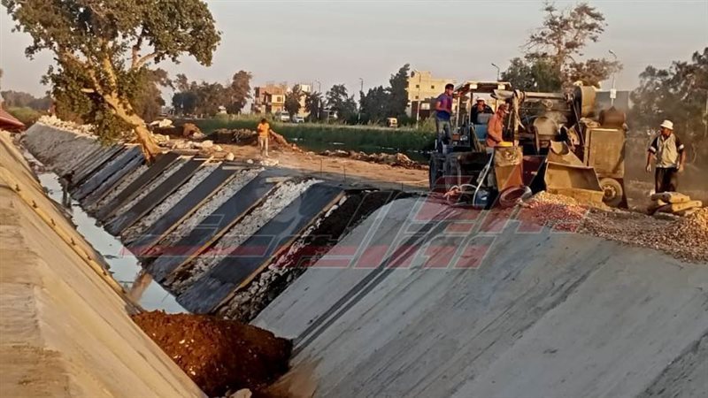 تبطين الترع