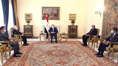 الرئيس السيسي: مصر داعمة لكل ما يحقق مصالح العراق وشعبه ويحافظ على أمنه واستقراره