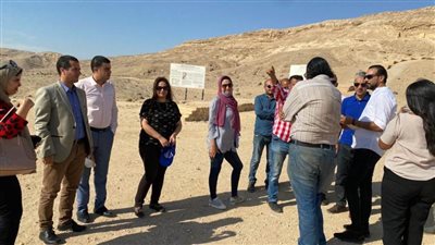 محافظ المنيا يبحث إدراج 