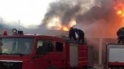 ندب الأدلة الجنائية لمعاينة حريق أصاب 8 أشخاص باختناق في الإسكندرية