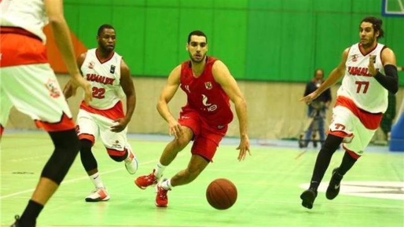 الأهلي والزمالك..