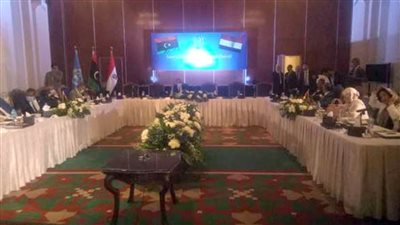 الليبيون يتفقون في اجتماعات القاهرة على إنهاء المرحلة الانتقالية 