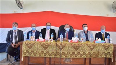 تدريب طلاب زراعة بني سويف بمحطة البحوث الزراعية