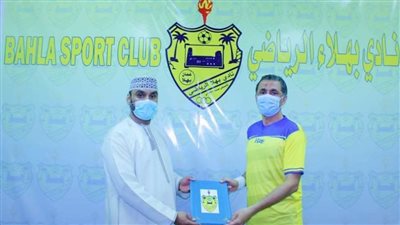 عبد الناصر محمد يواصل تجهيز  بهلا العماني بالمباريات الودية