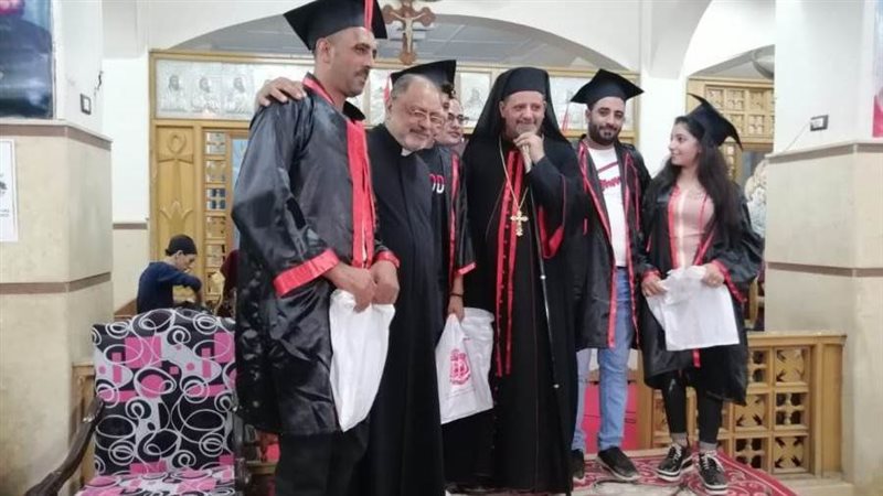 الأنبا بشارة أثناء