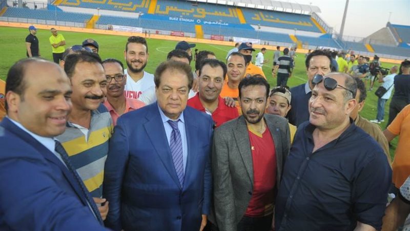 أبو العينين يحتفل