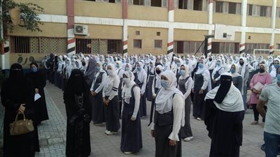 طابور الصباح بـ الكمامات فى أول يوم دراسى بكفر الشيخ 