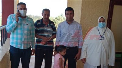  مدير الإدارة الصحية بسيدي سالم يتفقد المدارس لمتابعة تطبيق الإجراءات الاحترازية