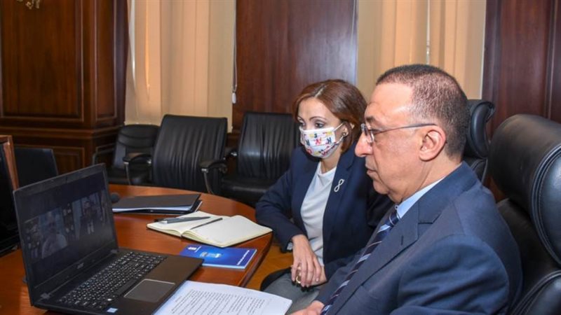 محافظ الاسكندرية