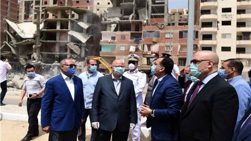 رئيس الوزراء يتفقد