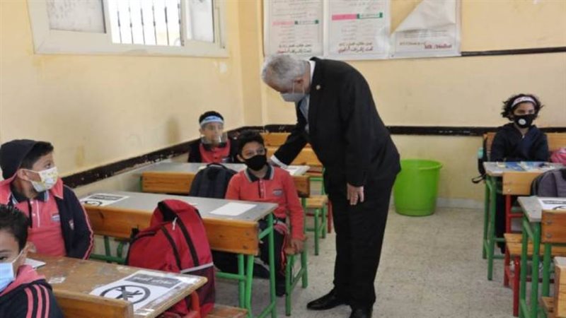 وزير التعليم يوجه