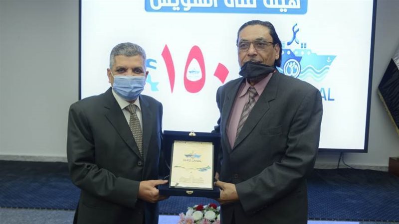رئيس هيئة قناة السويس