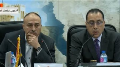 رئيس الوزراء يتابع تقارير تعرض البلاد لسوء الحالة الجوية