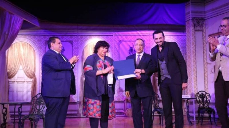 محافظ الاسكندرية