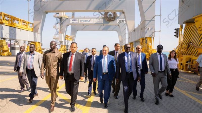 وزير الموارد المائية