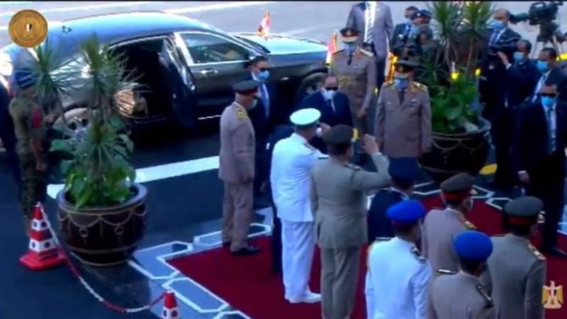 وصول الرئيس السيسي