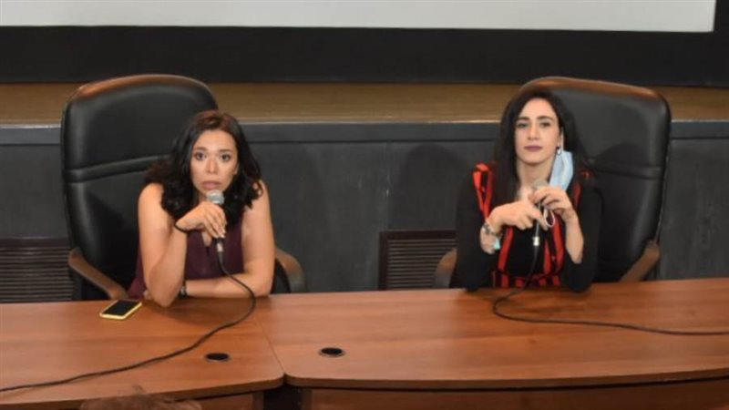 جانب من الندوة