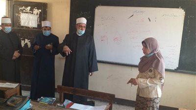 وكيل الأزهر يتفقد معاهد الشرقية ويشدد على الالتزام بالتدابير الاحترازية
