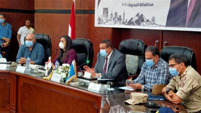 قبل ساعات من انتخابات 