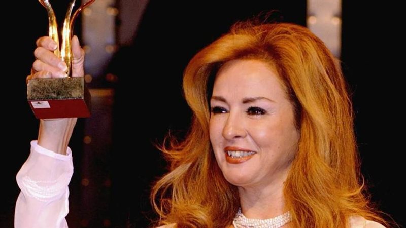 الفنانة نجلاء فتحي