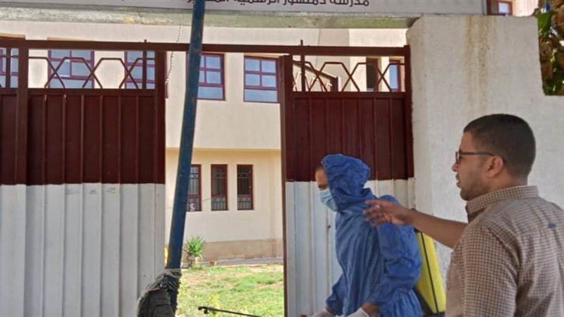 تعقيم وتطهير اللجان