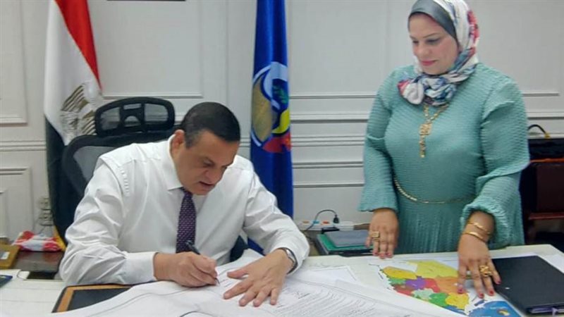 اللواء هشام آمنة