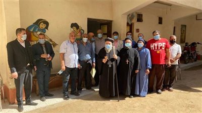 مطران ملوي يدلي بصوته ويناشد الناخبين بالمشاركه السياسية