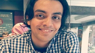 أونلاين.. الشاعر مصطفى أبومسلم في مبادرة كل يوم شاعر