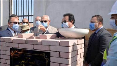 وزير التعليم العالي يضع حجر الأساس لجامعة المنصورة الأهلية