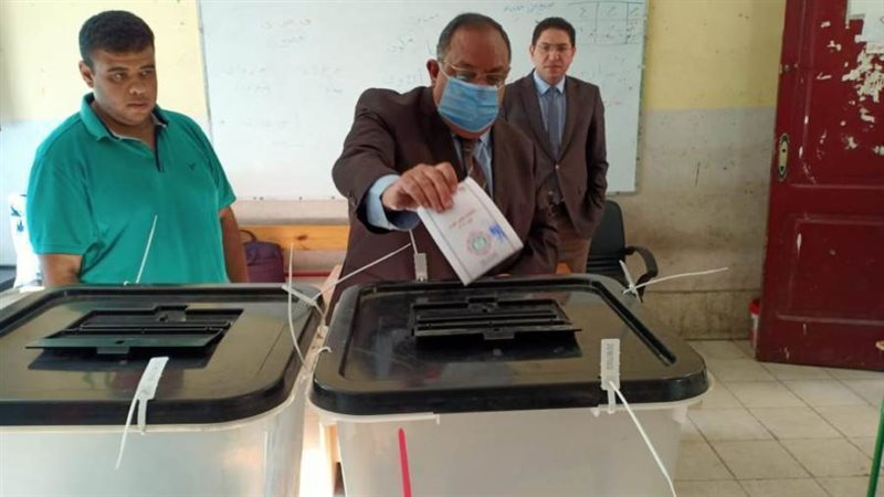 رئيس جامعة حلوان