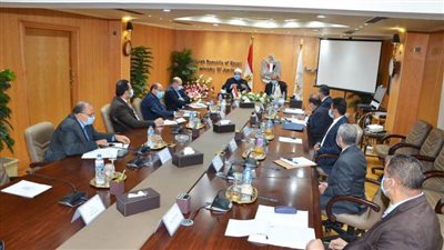 تفاصيل اجتماع وزيري العدل والأوقاف بشأن أراضي  الإصلاح الزراعي