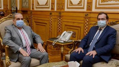 وزيرا الإنتاج الحربي والبترول يشهدان توقيع بروتوكول بمجالات التصنيع