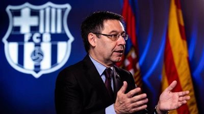 رسميًا.. استقالة «بارتوميو» رئيس برشلونة وإدارته