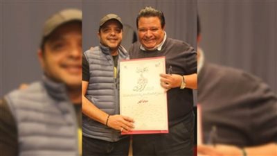 محمد هنيدي أحدث المكرمين في عرض 