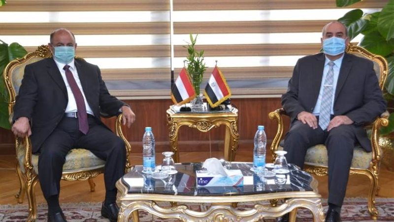 وزير الطيران ونائب