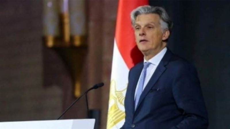 السير جيفري ادامز