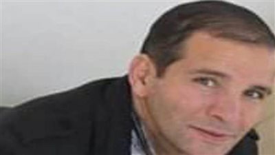 طبيب الغلابة بالإسماعيلية: مكسبي الحقيقي حب الناس