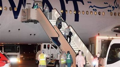 الكويت تنفي الغاء الحجر المنزلي للمسافرين العائدين من الخارج