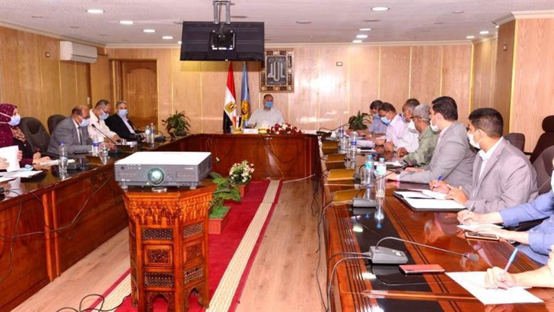 محافظ أسيوط يترأس