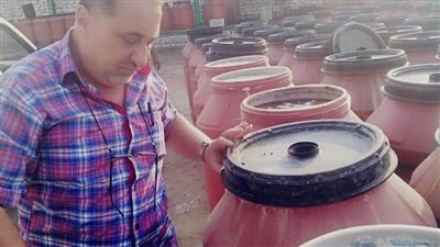 ضبط 3 مصانع مخالفة والتحفظ على 754 طن مخللات بالبحيرة