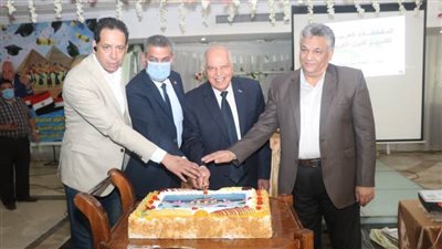 الزناتي: نسعى لزيادة وعي شباب المعلمين لتعليم طلابهم مواجهة حرب الشائعات